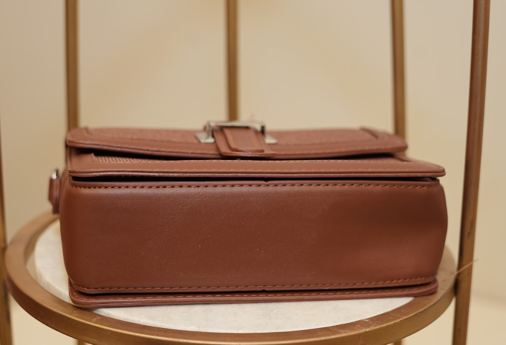 Sculpted Elegance Buckle Satchel – Chestnut Leather Luxe