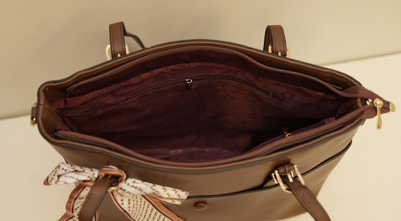 Madison Elite City Tote – Luxe Caramel Leather Edition